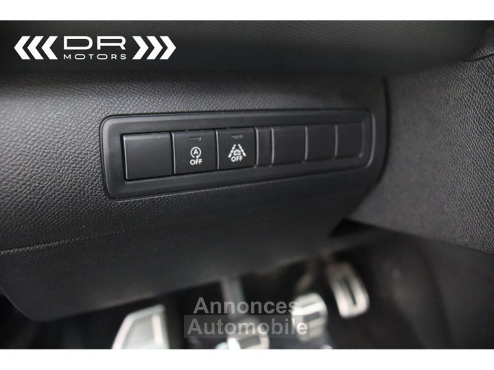 Peugeot 308 1.2 GT LINE 130PK - NAVI MIRROR LINK DAB PANODAK LED - 39