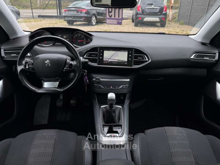 Peugeot 308 1.5 BlueHDi Allure CARPLAY-LED-PANO-CAMERA-CRUISE - 5