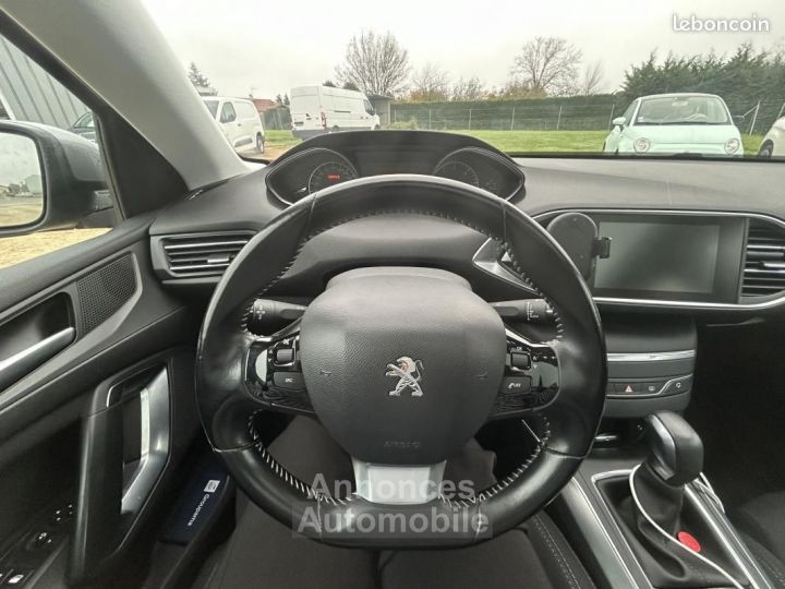 Peugeot 308 1.6 BlueHDi 120ch S&S EAT6 Active - 10