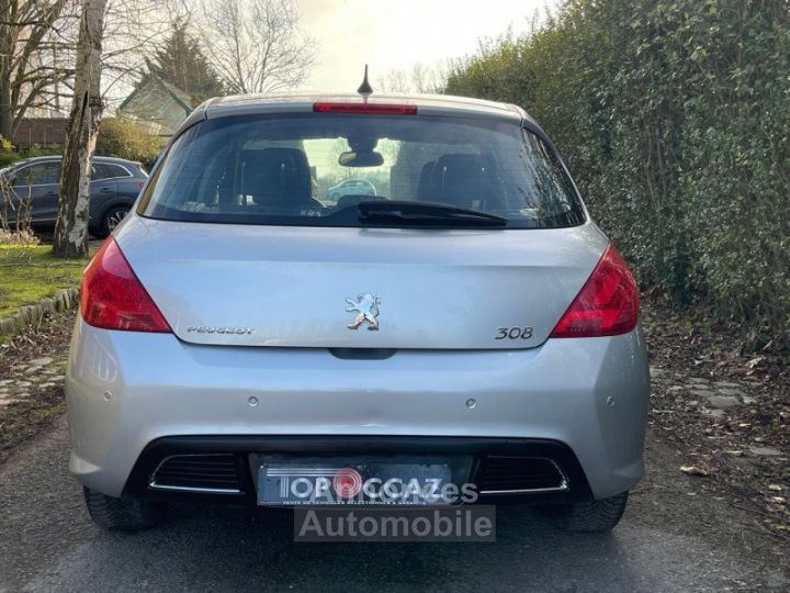 Peugeot 308 1.6 HDI 92CH BLACK & SILVER EDITION * 128.000KM * CUIR * GPS * SIEGE CHAUFF - 7