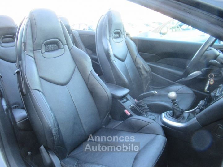 Peugeot 308 CC 2.0 HDi 16V 140ch FAP Féline - 8