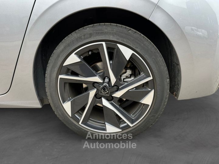 Peugeot 308 EAT8 Allure - 21