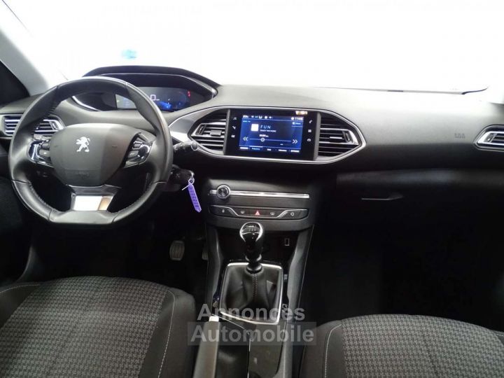 Peugeot 308 SW 1.2i Active - 7