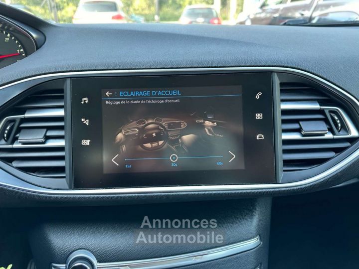 Peugeot 308 SW 1.5 BlueHDi Active NAVI CARPLAY CRUISE PDC JA - 24