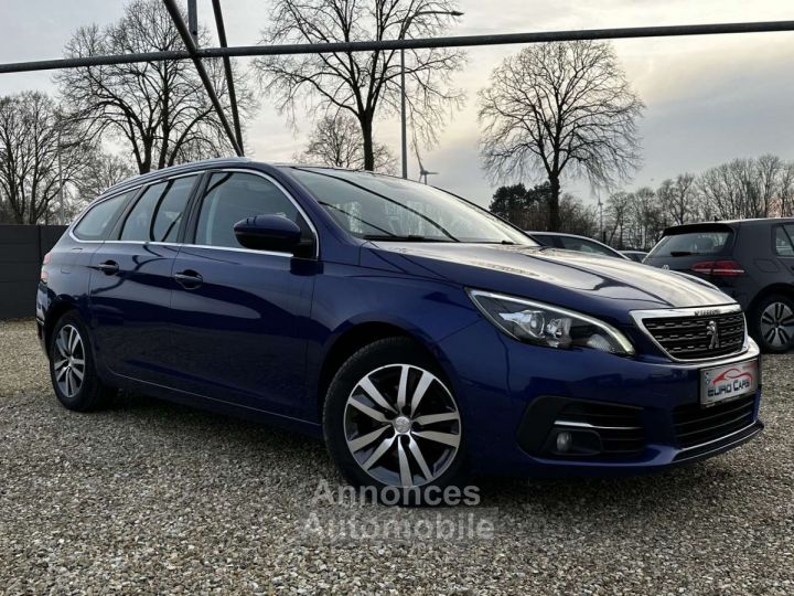 Peugeot 308 SW 1.5 BlueHDi ALLURE-TOIT PANO-CARPLAY-CAM-130CV! - 4