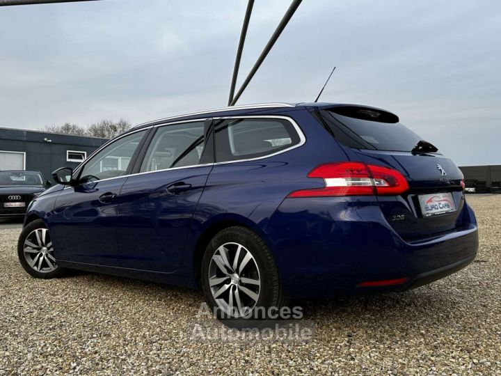 Peugeot 308 SW 1.5 BlueHDi ALLURE-TOIT PANO-CARPLAY-CAM-130CV! - 27