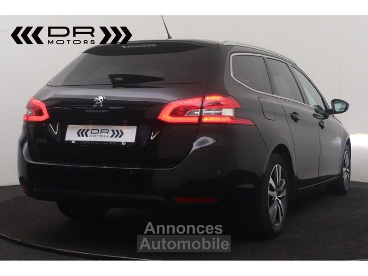 Peugeot 308 SW 1.5 BlueHDI EAT8 ALLURE - NAVIGATIE LEDER APPLE CARPLAY/ANDROID AUTO PANODAK ADAP CRUISE - 5