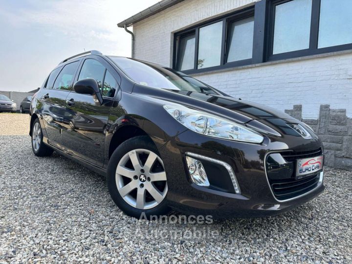 Peugeot 308 SW 1.6 HDi Active T-PANO NAVI CRUISE BLUETOOTH JA - 4