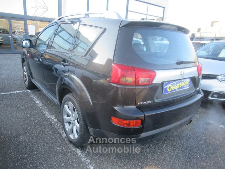 Peugeot 4007 2.2 HDi 156ch FAP Féline 4x4 - 6