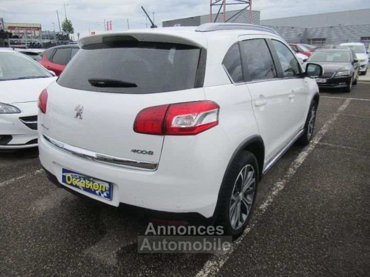 Peugeot 4008 1.6 HDi STT 115 BVM6 Style 4WD - 4