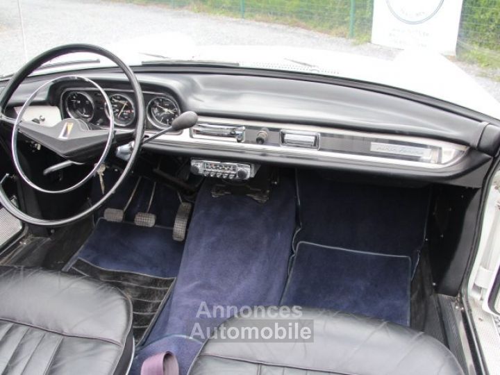 Peugeot 404 Cabriolet - 33