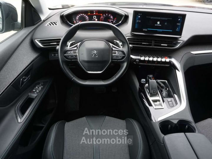 Peugeot 5008 1.2 PureTech ALLURE 7 PLACES Bte AUTO CAM COCKPIT - 11