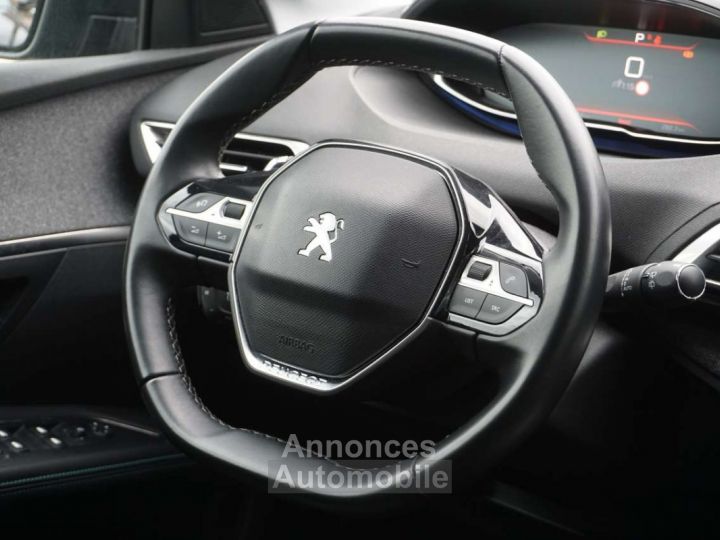 Peugeot 5008 1.2 PureTech ALLURE 7 PLACES Bte AUTO CAM COCKPIT - 13