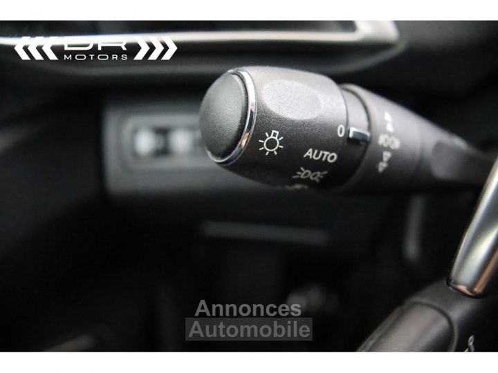 Peugeot 5008 1.5BlueHDI EAT8 ALLURE S&S - LEDER NAVI MIRROR LINK 7 PLAATSEN PANODAK - 32