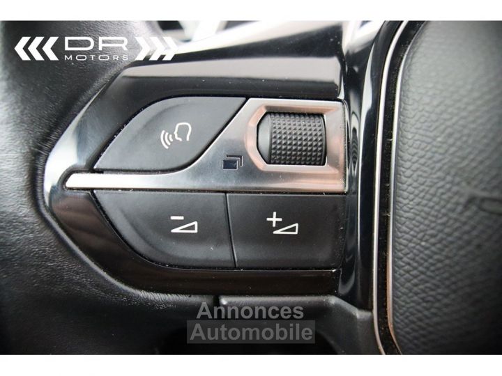 Peugeot 5008 1.5BlueHDI EAT8 ALLURE S&S - LEDER NAVI MIRROR LINK 7 PLAATSEN PANODAK - 33