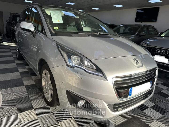 Peugeot 5008 Allure - 3