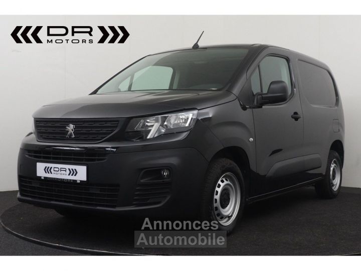 Peugeot Partner 1.5BlueHDI L1 PREMIUM - NAVI AIRCO PDC ACHTERAAN 6.185km!! - 1