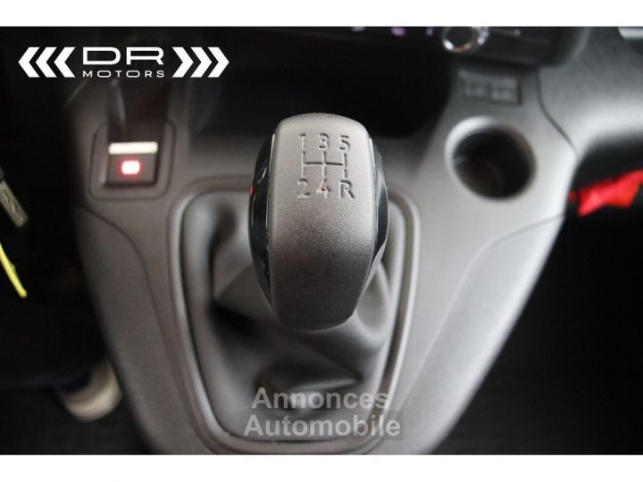 Peugeot Partner 1.5BlueHDI L1 PREMIUM - NAVI AIRCO PDC ACHTERAAN 6.185km!! - 24