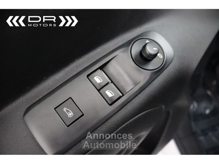 Peugeot Partner 1.5HDI - AIRCO -PDC ACHTERAAN CRUISE CONTROL - 29
