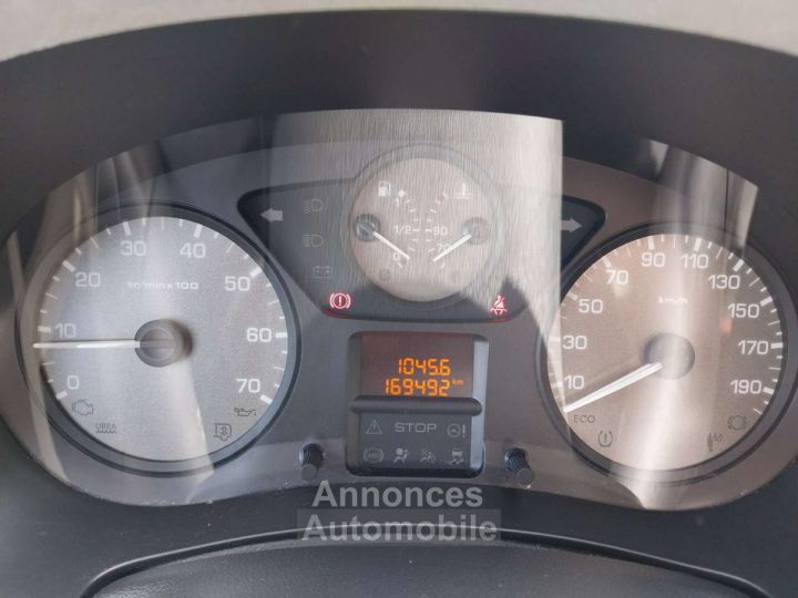 Peugeot Partner 1.6 e-HDi Style --GPS--AIRCO--GARANTIE.12.MOIS-- - 14