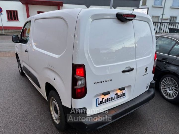 Peugeot Partner Camionnette 1.6 Blue HDI 100 (99Ch) ASPHALT  3 PLACES - 5