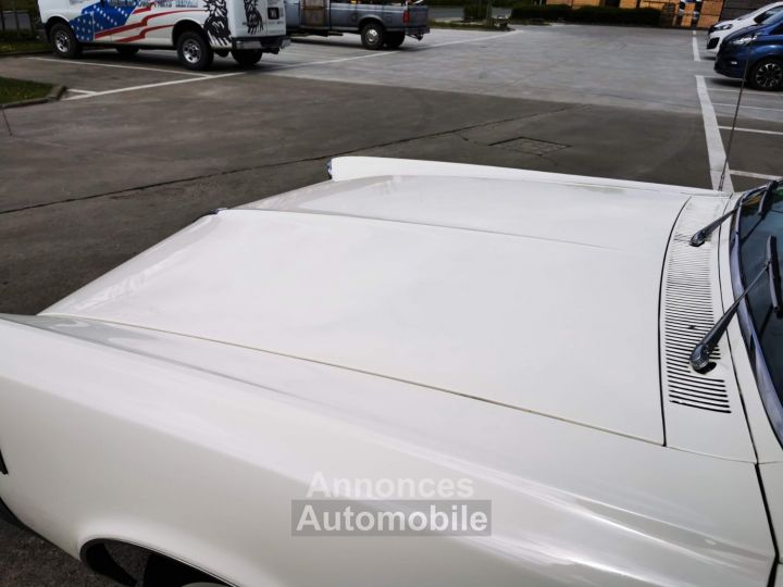 Pontiac LeMans cabriolet  v8 - boite manuelle ( 4 + R ) - 19