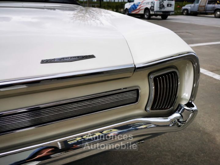 Pontiac LeMans cabriolet  v8 - boite manuelle ( 4 + R ) - 30