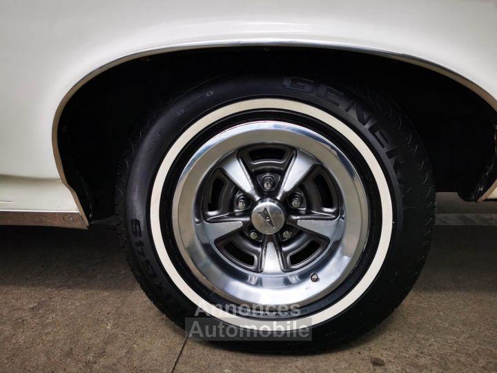 Pontiac LeMans cabriolet  v8 - boite manuelle ( 4 + R ) - 35