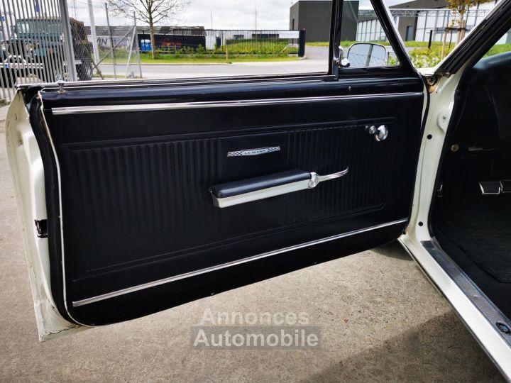 Pontiac LeMans cabriolet  v8 - boite manuelle ( 4 + R ) - 51