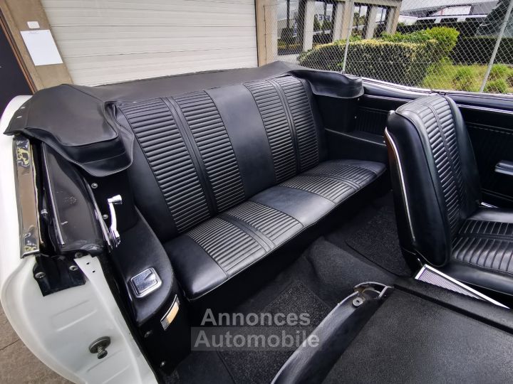 Pontiac LeMans cabriolet  v8 - boite manuelle ( 4 + R ) - 69