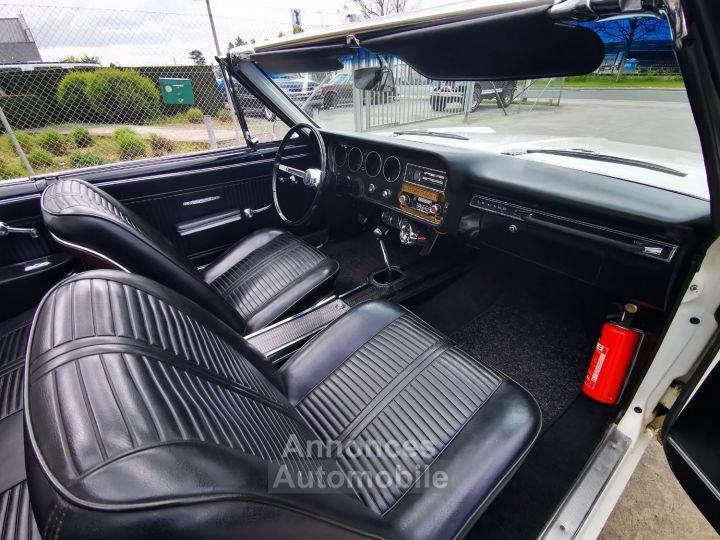 Pontiac LeMans cabriolet  v8 - boite manuelle ( 4 + R ) - 70