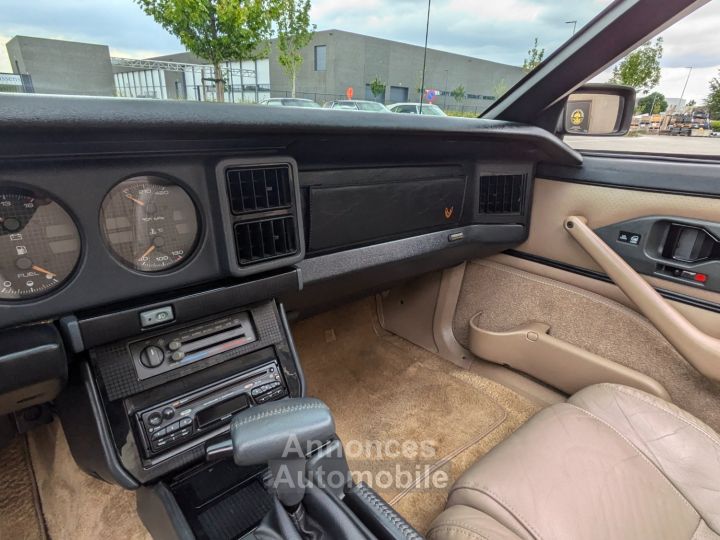 Pontiac Trans Am firebird trans-am full cabriolet - 31