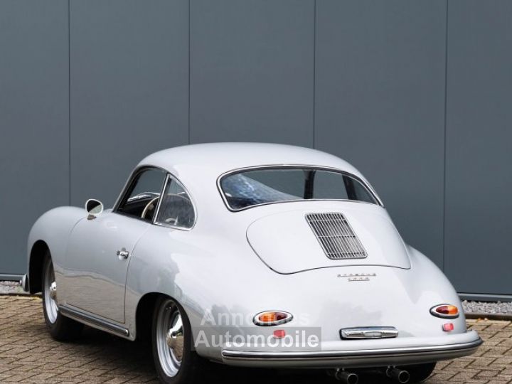 Porsche 356 A 1600 Coupe 1.6L 4 cylinder engine producing 60 bhp - 32