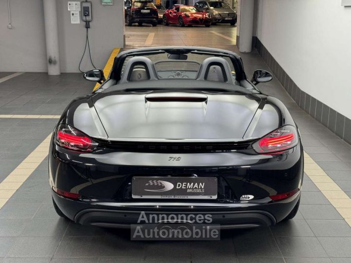 Porsche 718 Boxster - 4