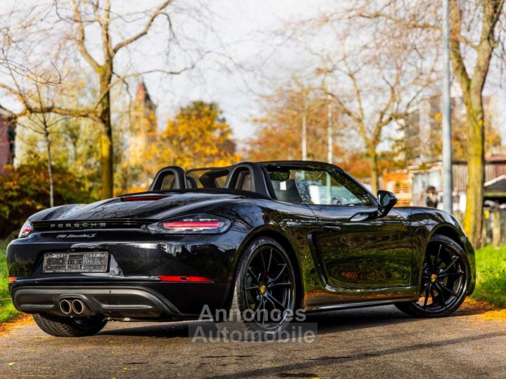 Porsche 718 Boxster S PDK - 19