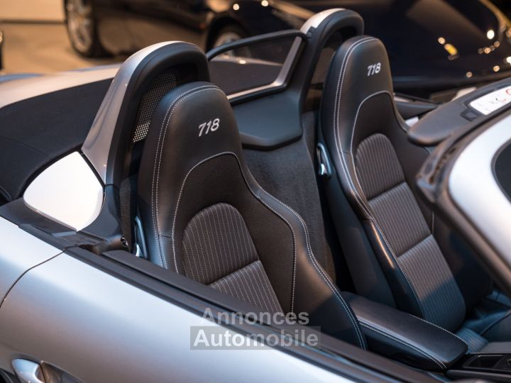 Porsche 718 Boxster T - PDK - 21