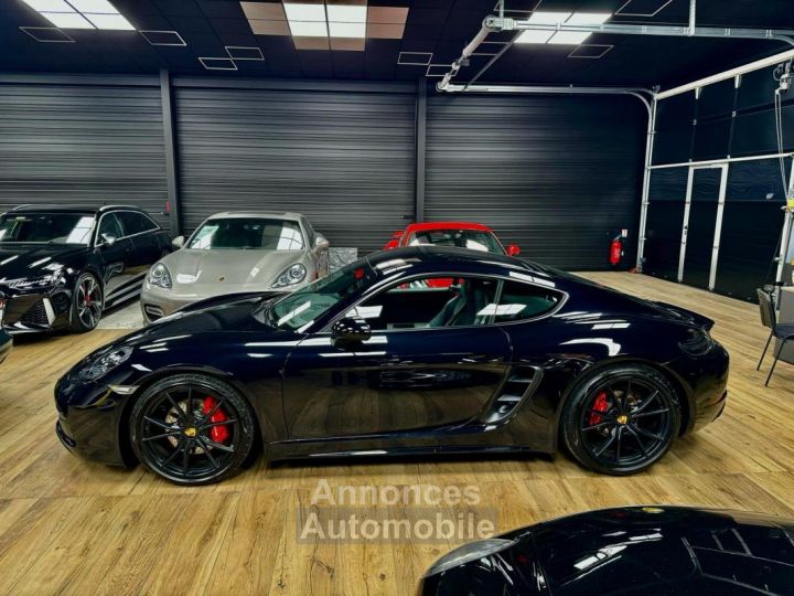 Porsche 718 Cayman 2.5 365 GTS PDK - 10