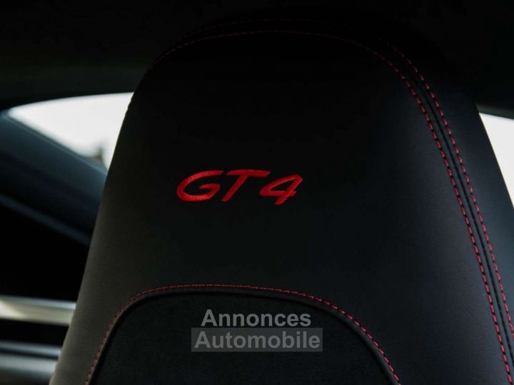 Porsche 718 Cayman GT4 - 34