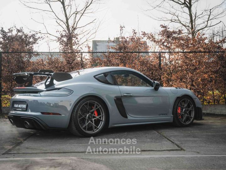 Porsche 718 Cayman GT4 4.0i PDK 500 PK - 24