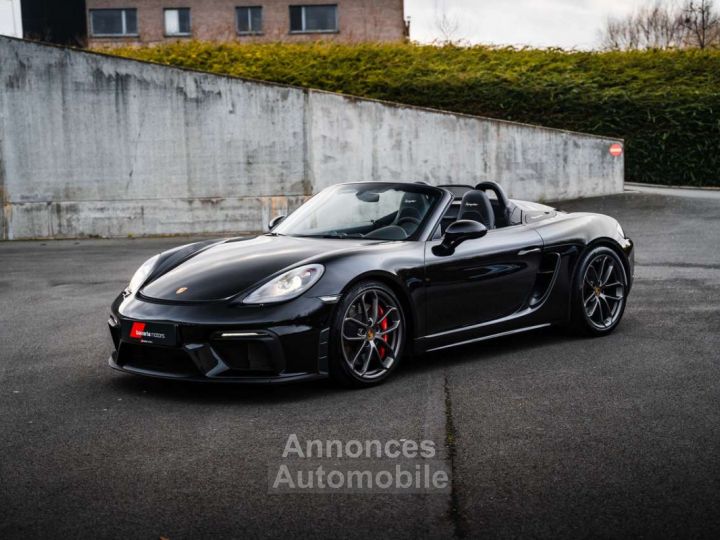 Porsche 718 Spyder Chrono Carbon BOSE 18-Way 20 - 28