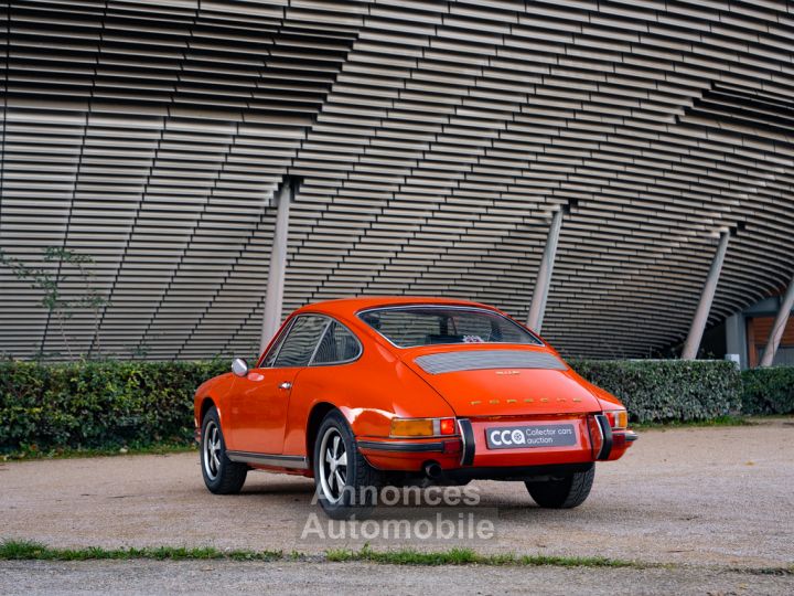 Porsche 911 - 9