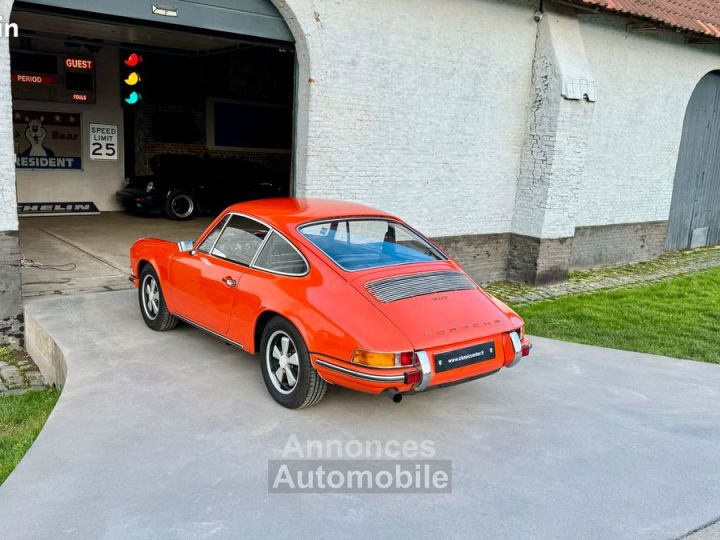Porsche 911 2.0 T Orange sanguine 1969 - 3