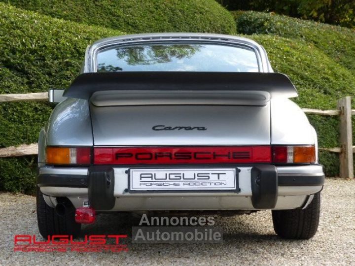 Porsche 911 2.7 1975 25 Anniversary - 13