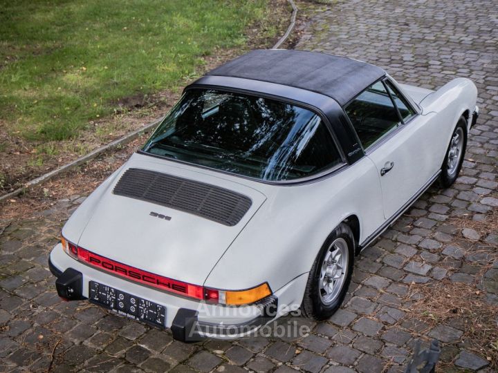 Porsche 911 2.7 Targa - OLDTIMER - MATCHING NUMBERS - LEDER - 12