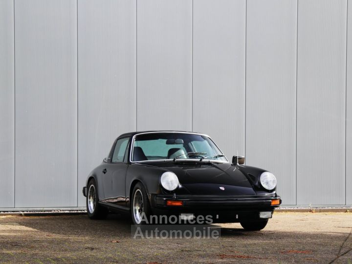 Porsche 911 2.7S Targa 2.7L Flat Six producing 165 bhp - 22