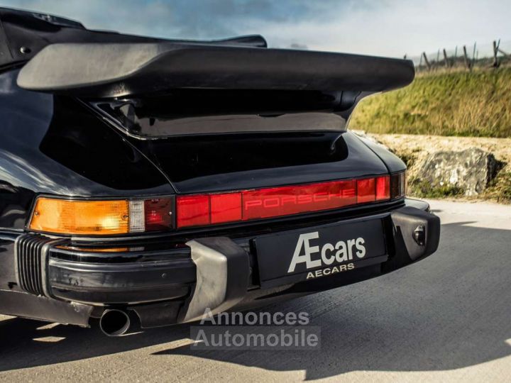 Porsche 911 3.2 CARRERA CABRIOLET - 21