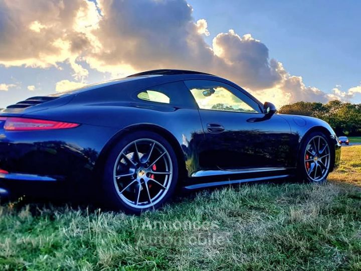 Porsche 911 3.8 Carrera 4S 400cv - 18