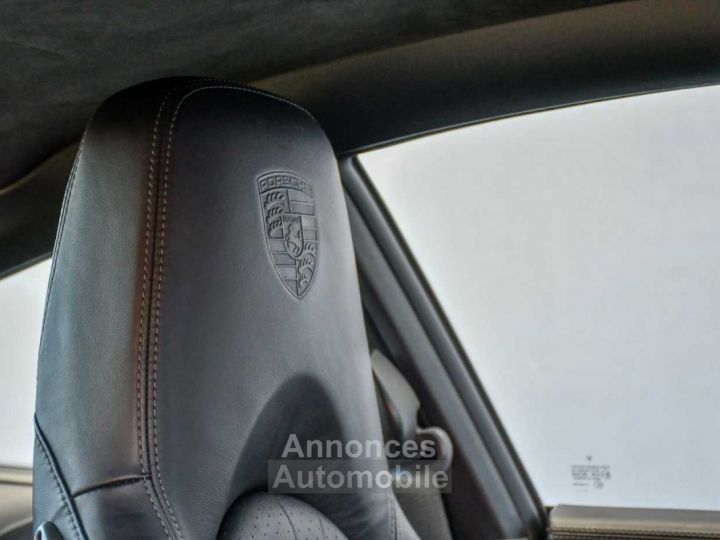 Porsche 911 3.8i CARRERA 4S - COUPE - OPEN ROOF - 18