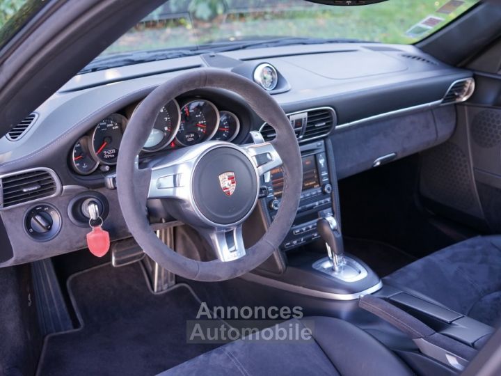 Porsche 911 911 Carrera 4 GTS Type 997 Phase 2 PDK - Echappement Sport - Toit Ouvrant - Sièges Chauffants - Volant Alcantara - Carnet Complet - Pack Chrono - Cuir - 23