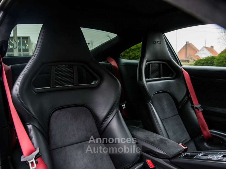 Porsche 911 991 CARRERA GTS BUCKET SEATS -BELGIAN CARBON - 37